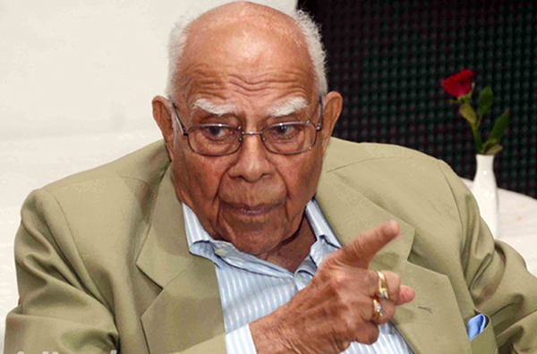 ಮಾಧ್ಯಮ ನಿಯಂತ್ರಿಸುವ ಜೇಟ್ಲಿ.. ಮೂರ್ಖನನ್ನಾಗಿ ಮಾಡಿದ ಮೋದಿ...